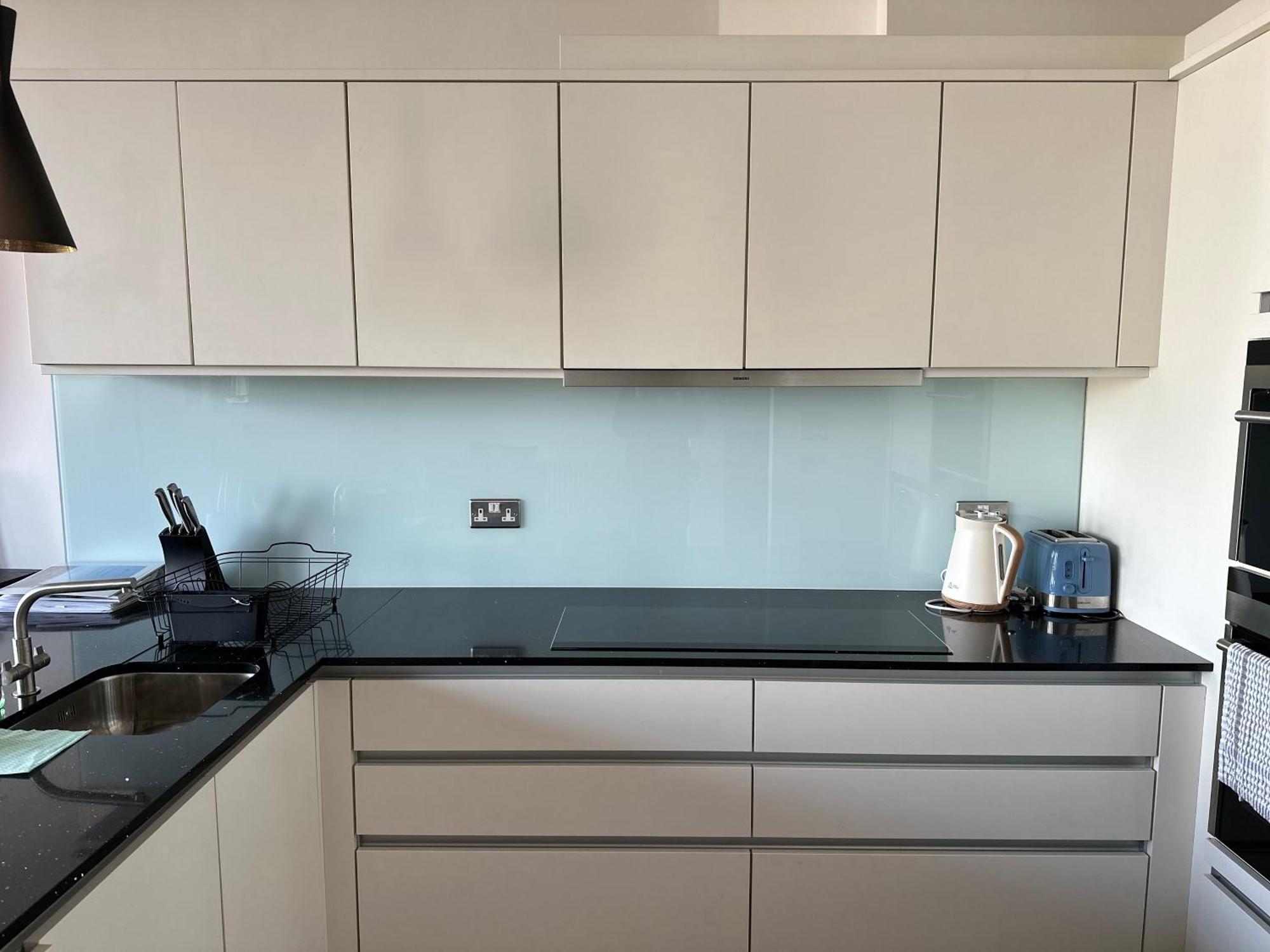 Modern Flat With Views By The Royal Mile Apartment Edinburgh